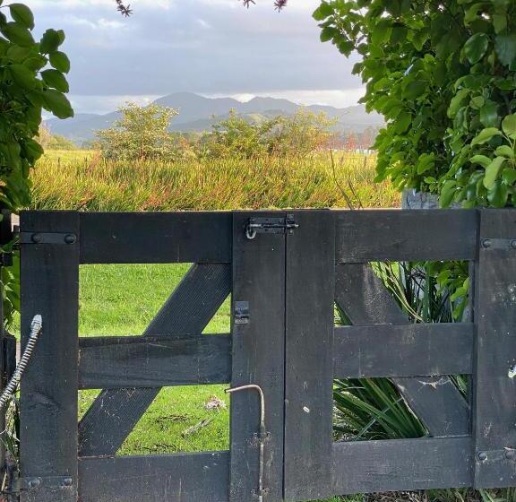 צימר Fitzroy Bnb 39b Whangapoua Road