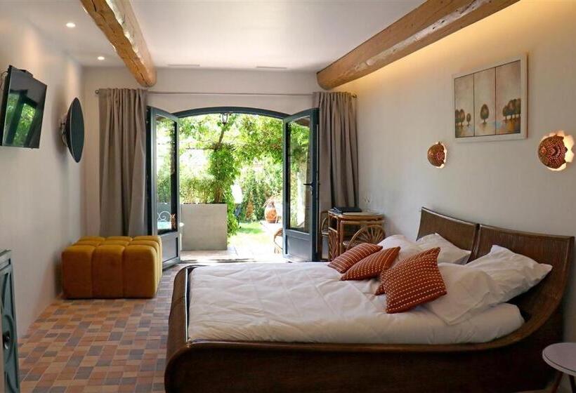 민박 L Amourier Chambres D Hôtes Pour Amoureux Avec Jacuzzi Ou Baignoire Xxl