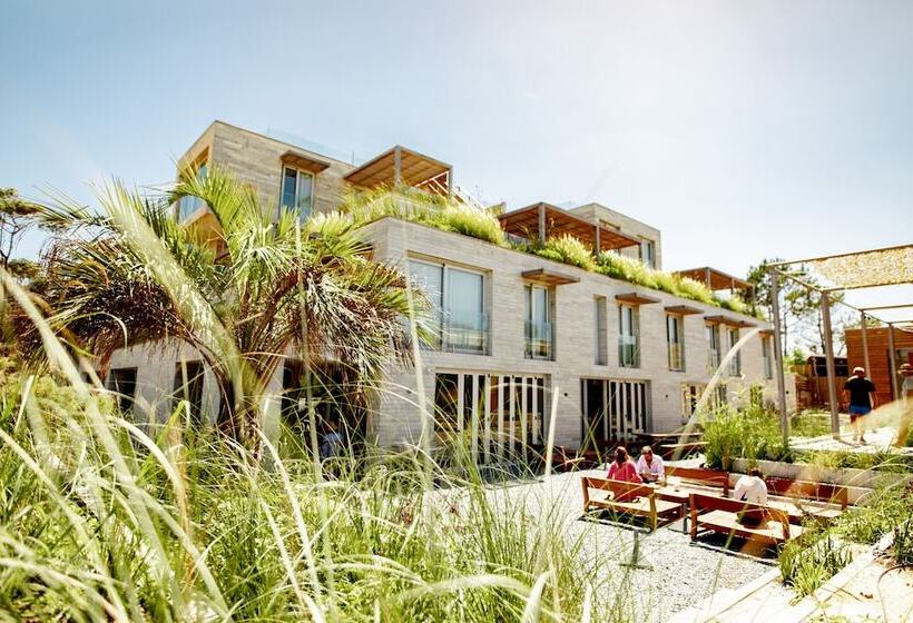 Casagrande Hotel & Beach Club