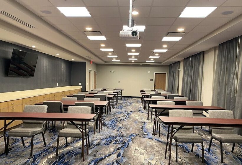 ホテル Fairfield Inn & Suites Seneca Clemson Univ Area