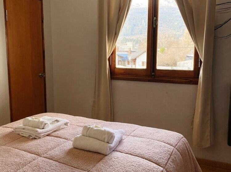 هتل Maktub Hosteria