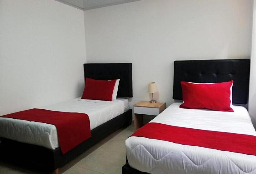 هتل Monarka Edificio