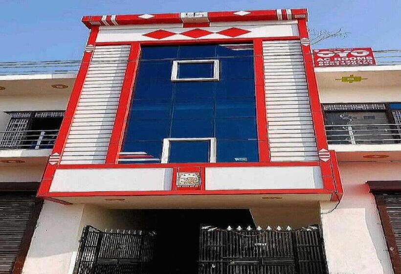 בית מלון כפרי Pop 83301 Suresh Chand