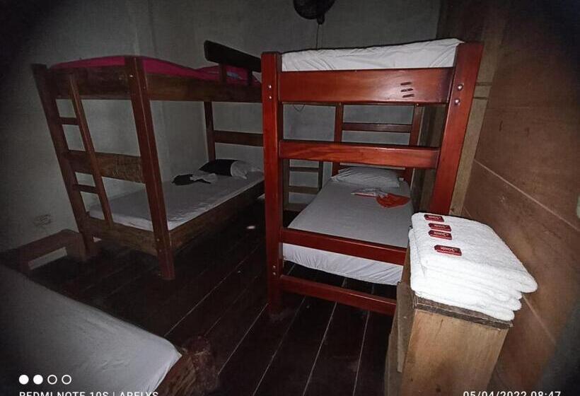 پانسیون Mi Cabaña El Maderal