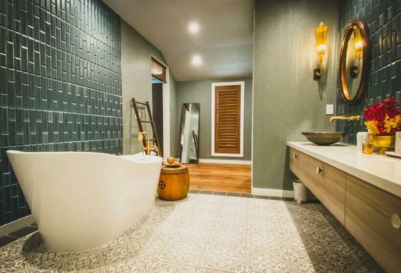 Bed and Breakfast Bann At Oak Knoll Napa