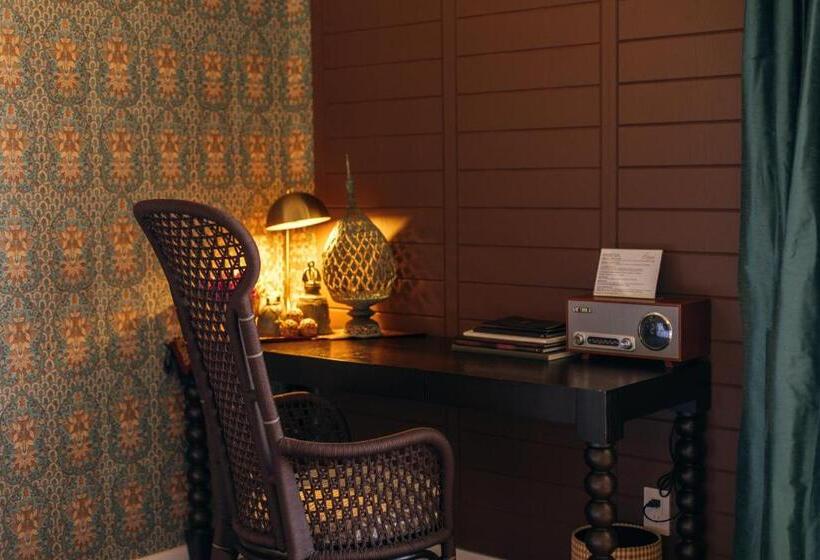 Bed and Breakfast Bann At Oak Knoll Napa