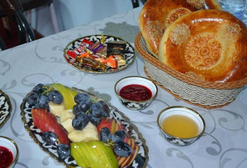 Hostel Farovon