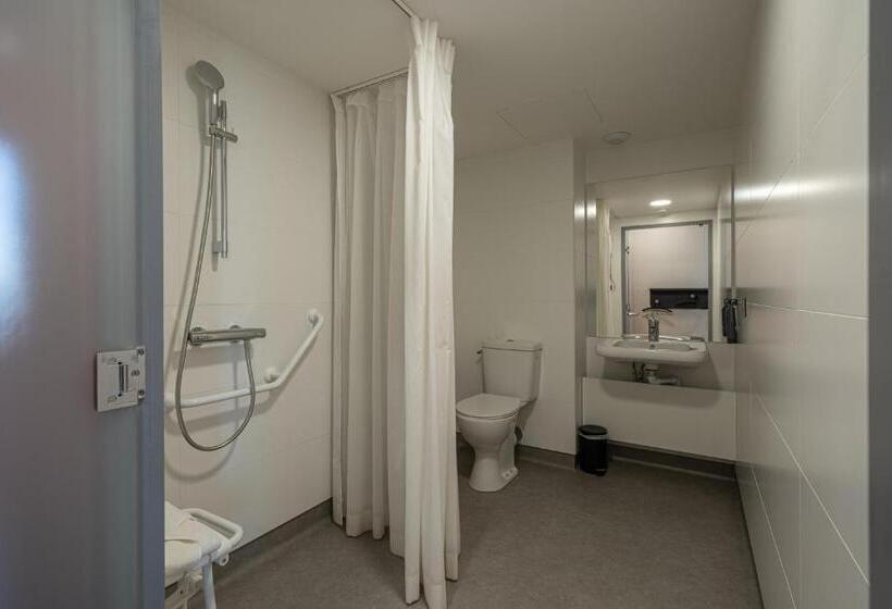 Easyhotel Paris Charles De Gaulle Villepinte