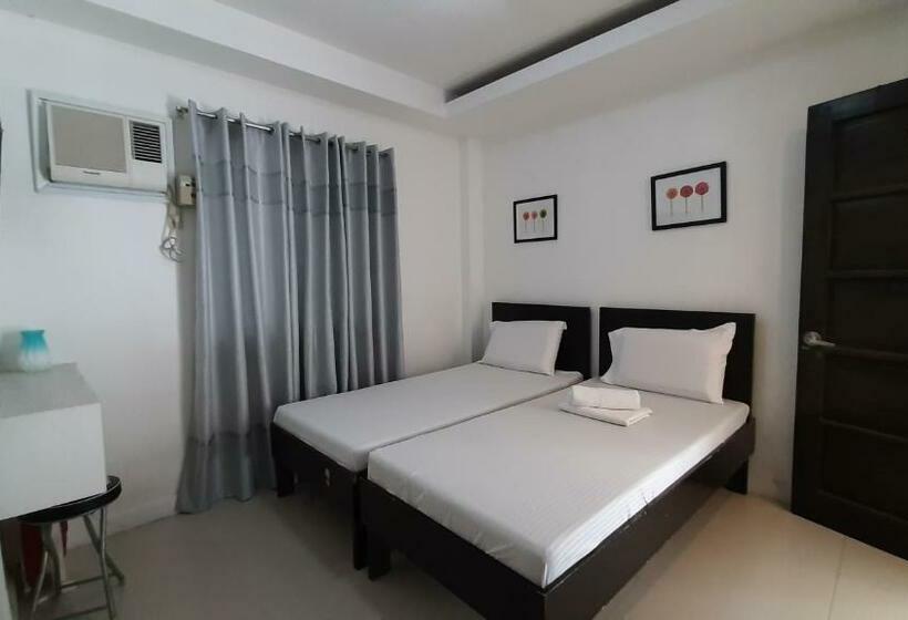 בית מלון כפרי Livewire Planet Suites