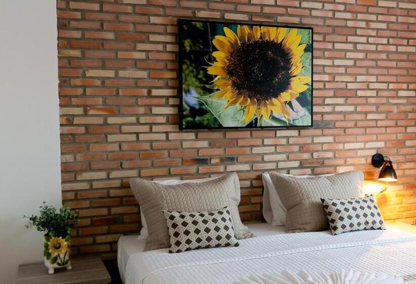 בית מלון כפרי Pousada Das Flores