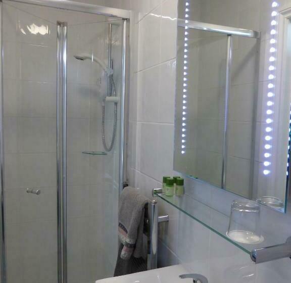 פנסיון Cookshayes Country Guest House