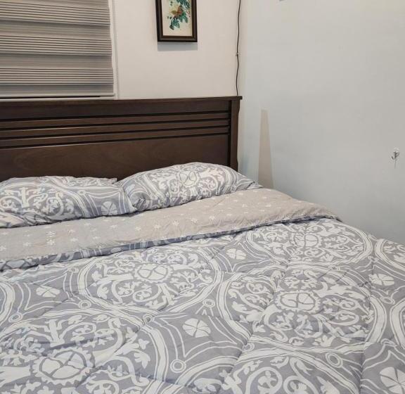 بنسيون Ilia S Cozy Abode Near Enchanted Kingdom & Nuvali