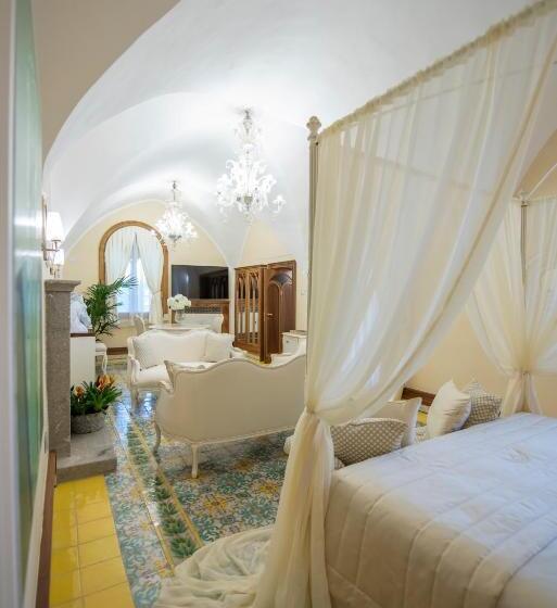 بنسيون La Rondinaia