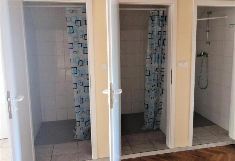 Пансион Lucky Hostel