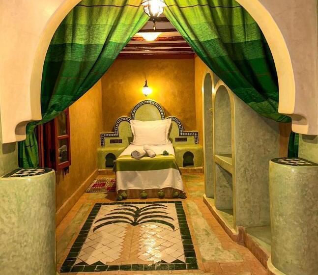 پانسیون Riad Amnay