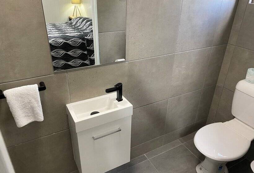 Rix Hotel Motel