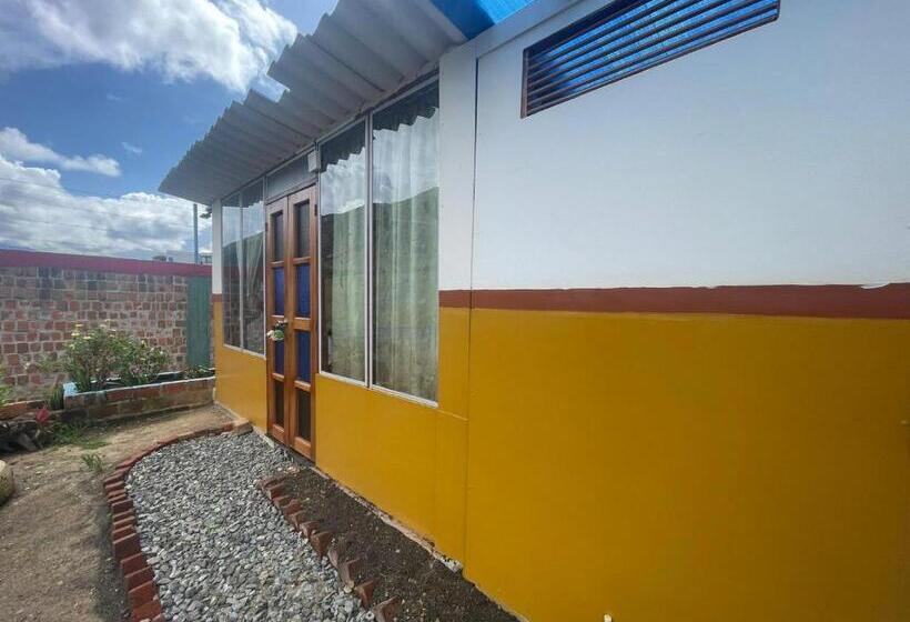 هاستل Alex Country House