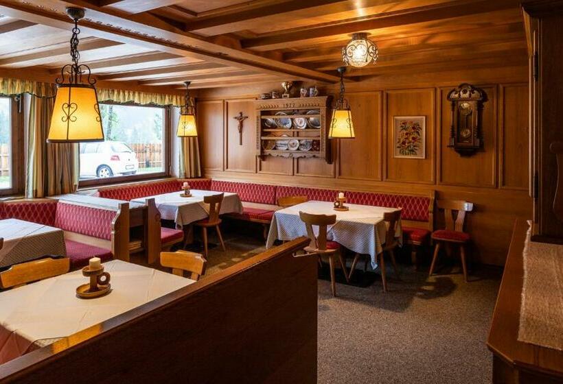 Bed and Breakfast Garni Juri