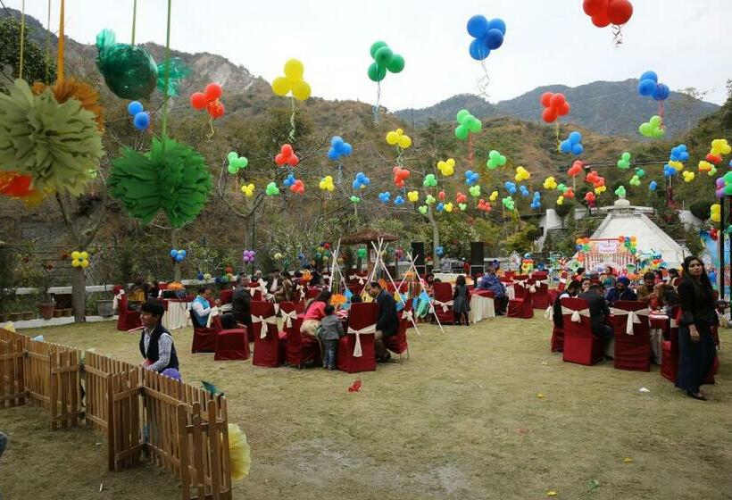 فندق Shahanshahi Adventure Park & Wellness Resort 12 Km Away From Mussoorie