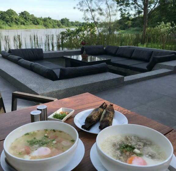 پانسیون Photharam126 Resort