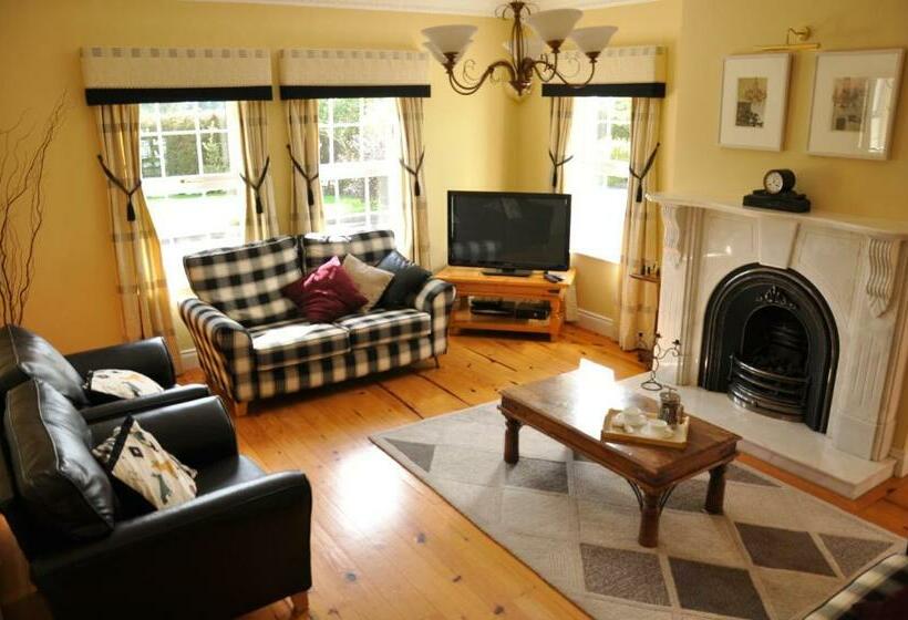 Bed and Breakfast Cherryville House