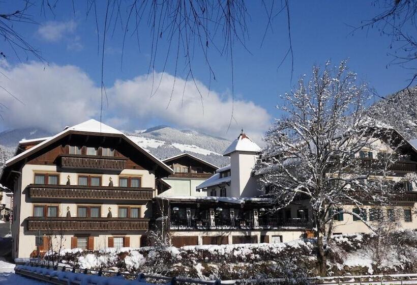 River Hotel Post
