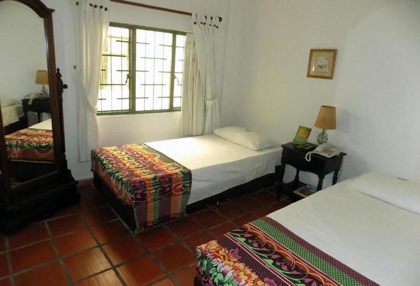 تختخواب و صبحانه Antigua Belén  Alojamiento