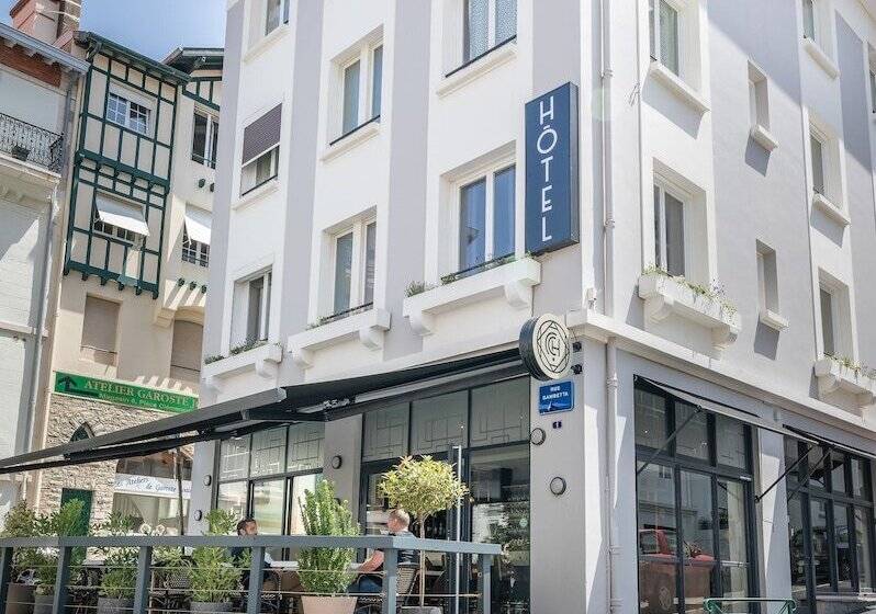 هتل Cosmopolitain