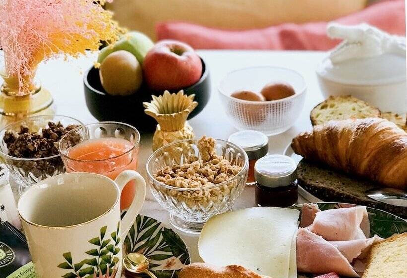 هتل Cosmopolitain