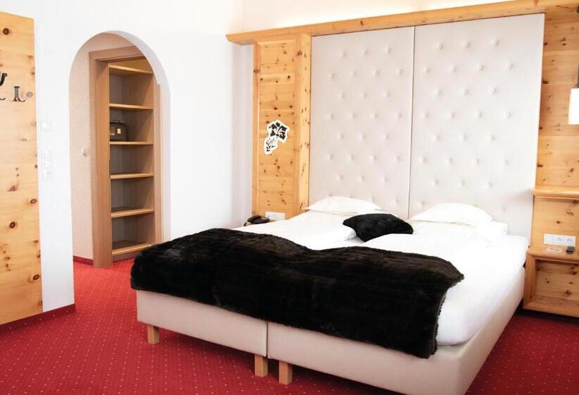 هتل Enzian Hochsölden Superior