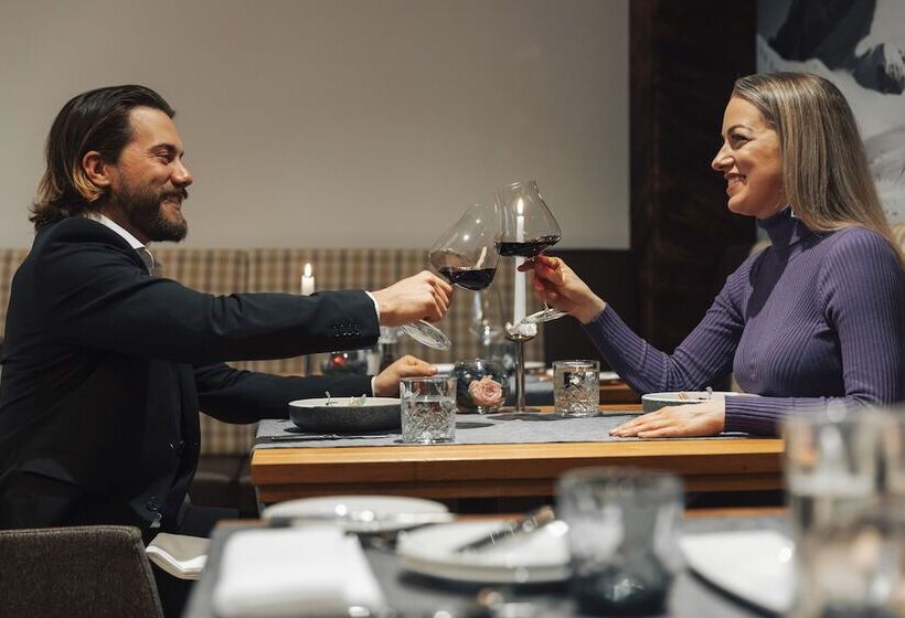 هتل Fliana Ischgl