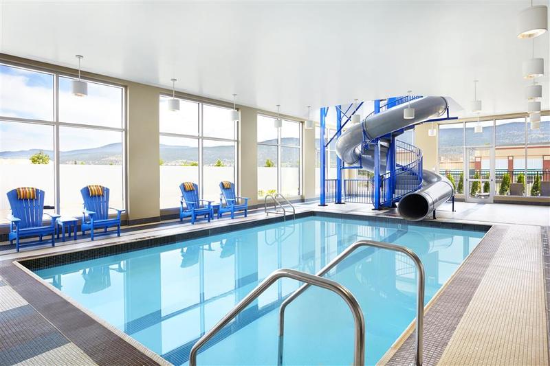 ホテル Four Points By Sheraton Kelowna Airport