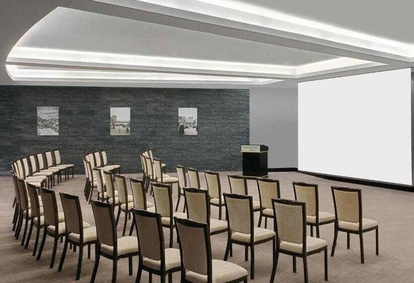 בית מלון כפרי Four Points By Sheraton Riyadh Khaldia