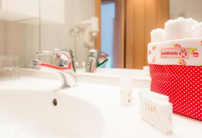 هتل Gasthof Menüwirt