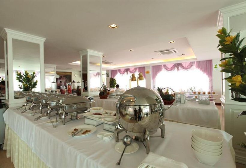 בית מלון כפרי Green Palace