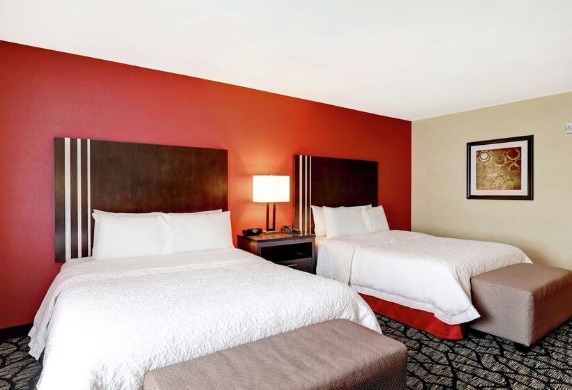 בית מלון כפרי Hampton Inn By Hilton Chilliwack