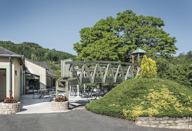 호텔 Hôtel Restaurant Le Calice Du Gevaudan   A75