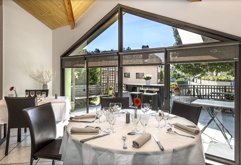 호텔 Hôtel Restaurant Le Calice Du Gevaudan   A75