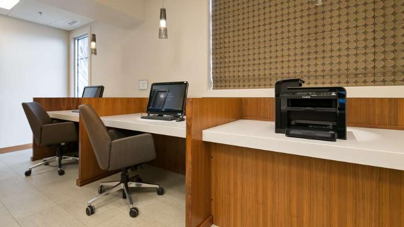 ホテル Mountain View Inn & Suites