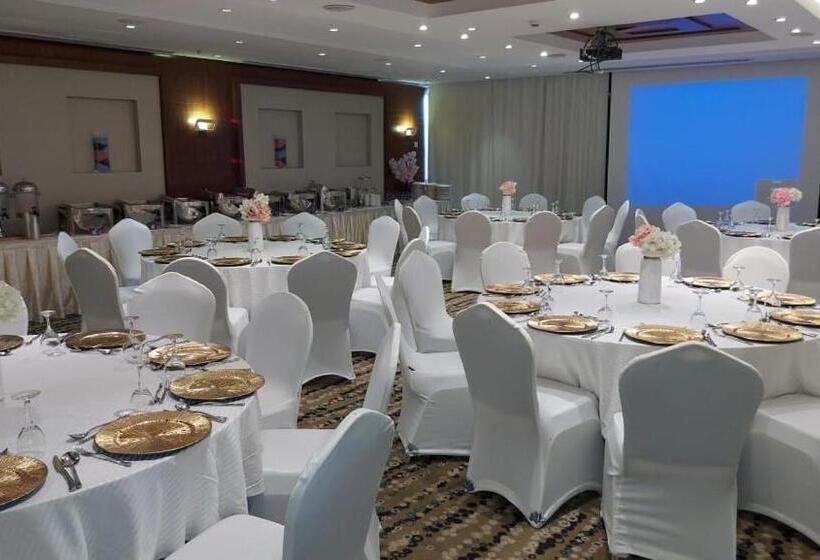 هتل Sumou Al Khobar