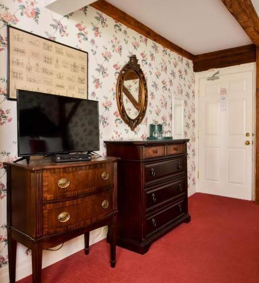 The Waring House