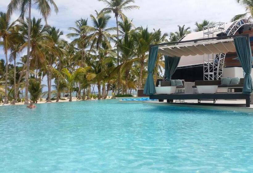 Bavaro Green