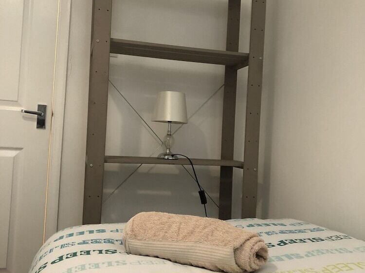 فندق فئة نجمة واحدة Apple House Guesthouse Heathrow Airport