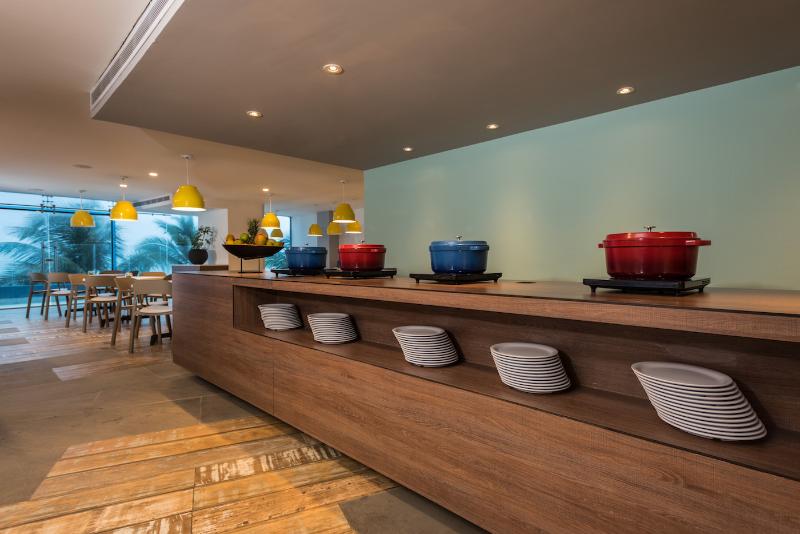 هتل Calypso Beach