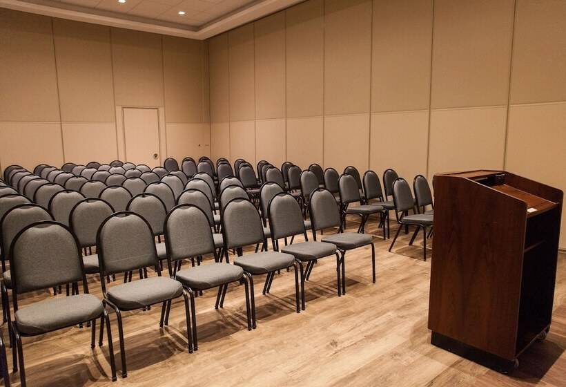 هتل Canasvieiras In   Hci