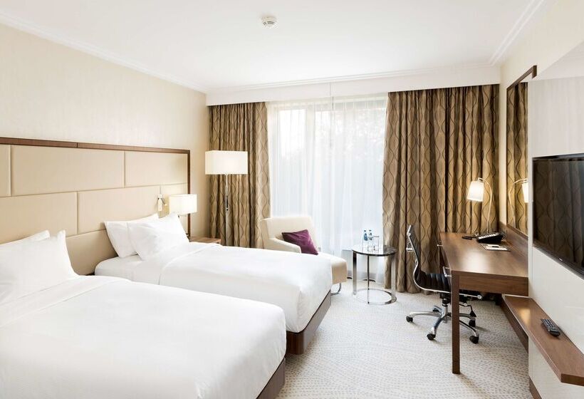 Doubletree By Hilton Hotel & Conference Centre Warsaw
