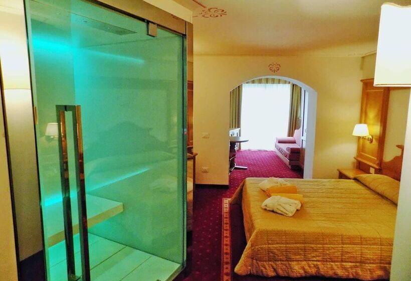 هتل Fanes Suite & Spa