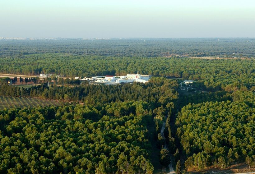 בית מלון כפרי Laurito Resort & Spa