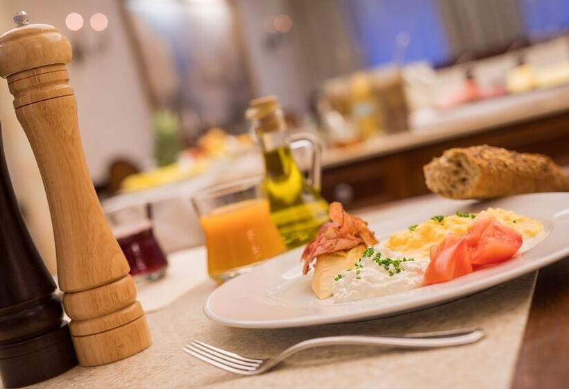 Retro Riverside Wellness Resort