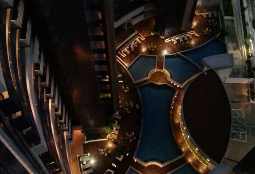 هتل Beach Class Residence By Solemar